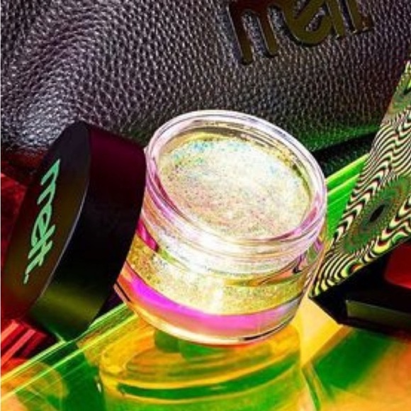 Melt Cosmetics Electrip Collection Eyeshadow Palette Lipsticks Bag BNIB - Picture 5 of 16